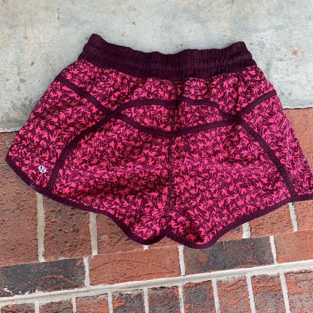 Lululemon shorts size 4